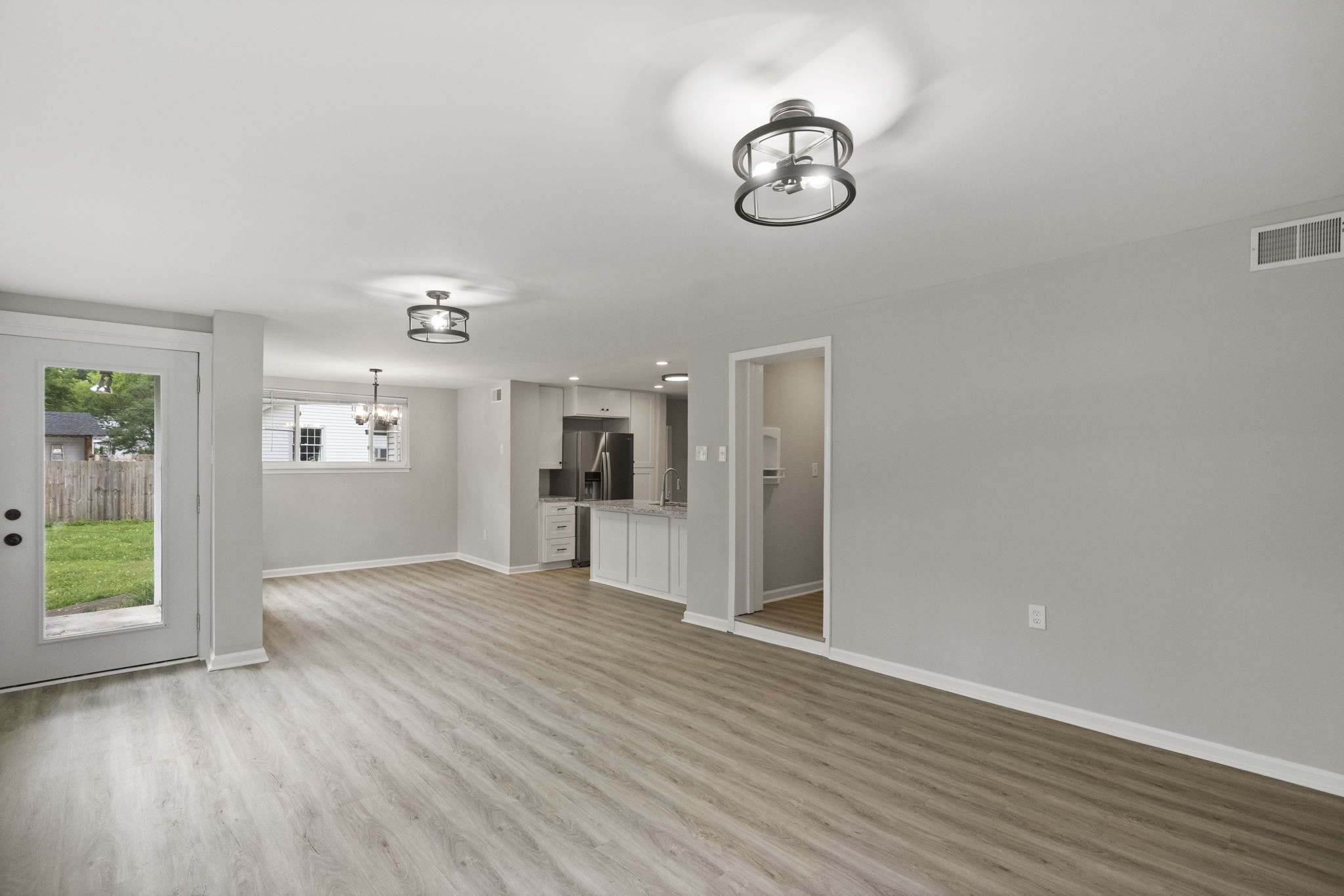 5919 Old Harding Pike Nashville TN 37205