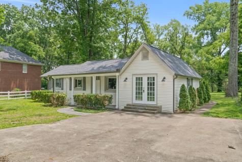 5919 Old Harding Pike Nashville TN 37205