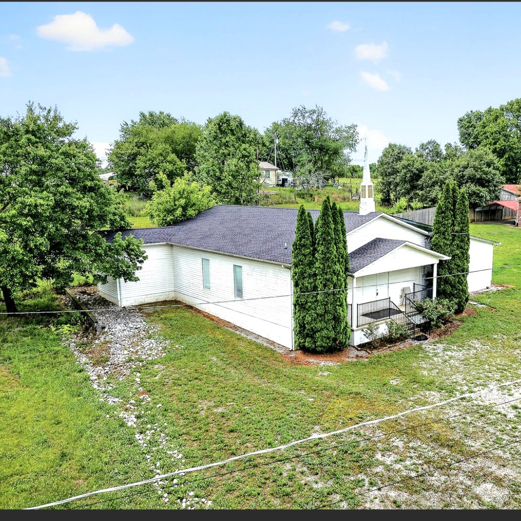 150 Tabernacle Road Smithville TN 37166