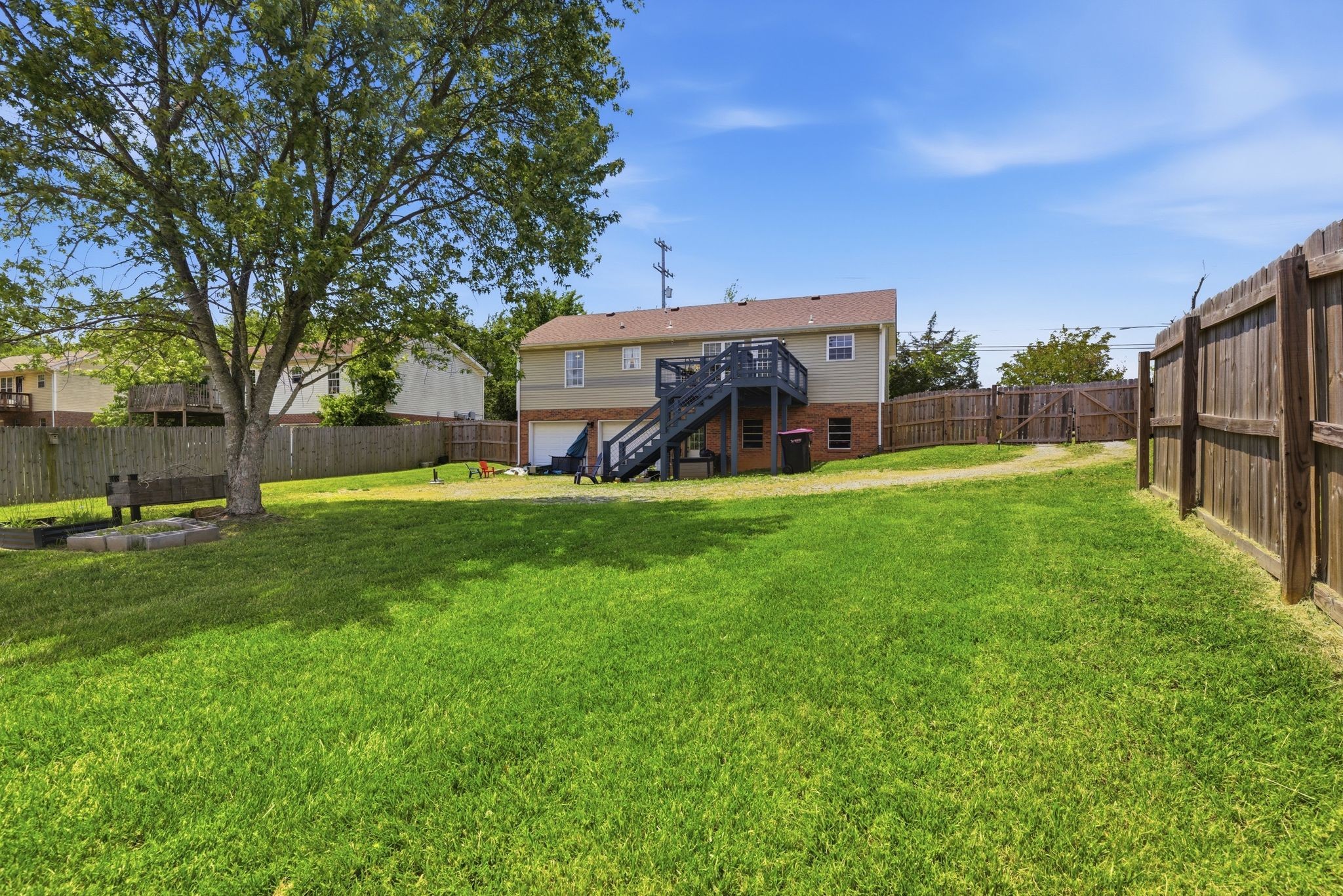 1829 Needmore Road Clarksville TN 37042