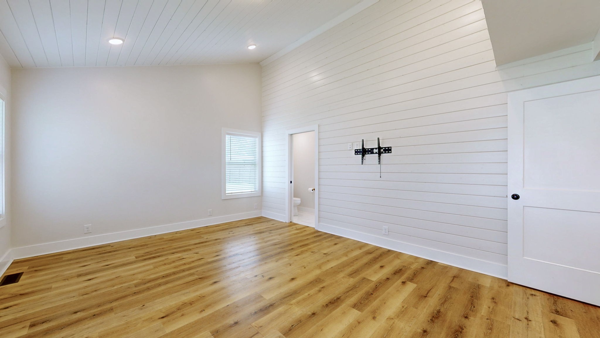 4259 Church Street Greenbrier TN 37073