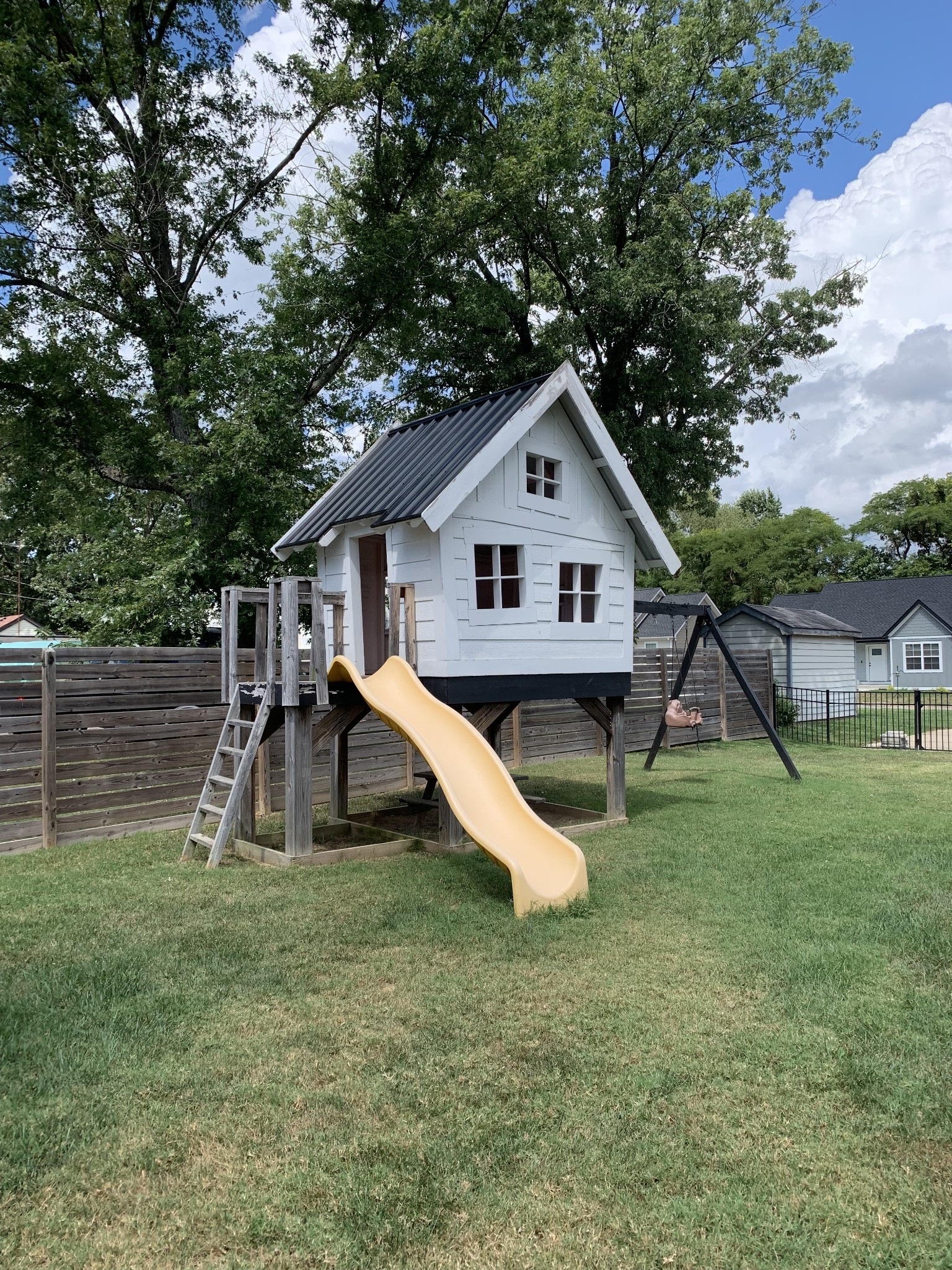 4259 Church Street Greenbrier TN 37073