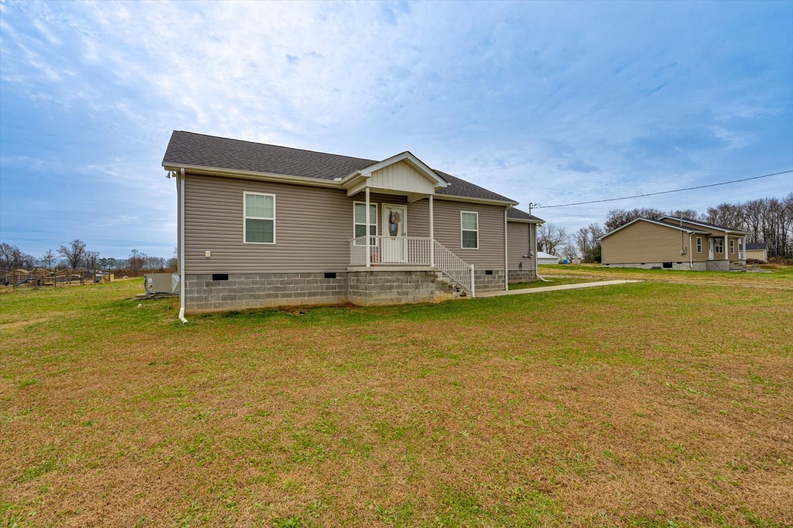 106 Wilder Chapel Road Decherd TN 37324