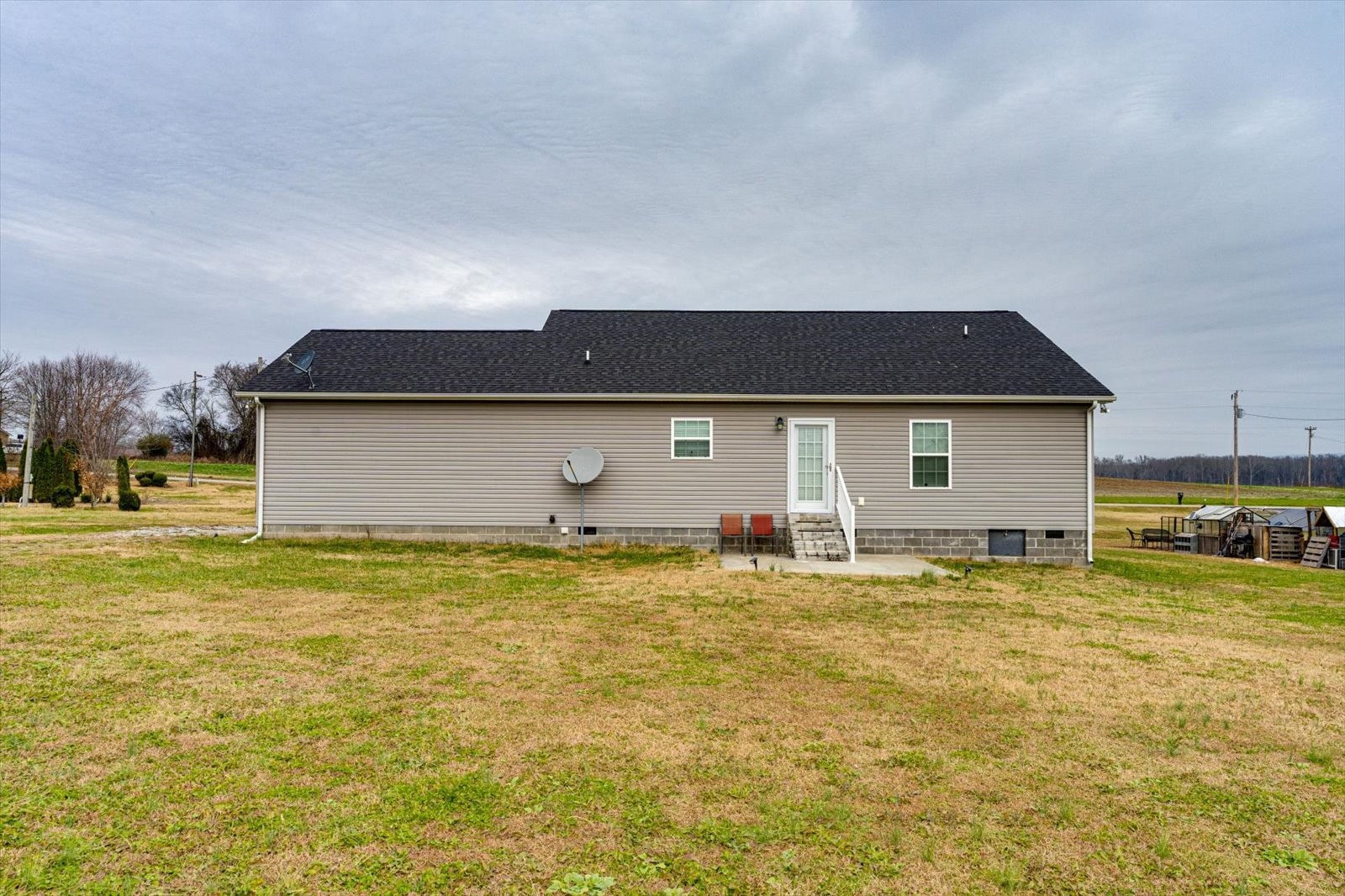 106 Wilder Chapel Road Decherd TN 37324
