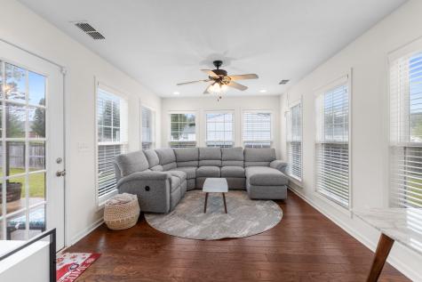 216 Williamsburg Circle Tullahoma TN 37388