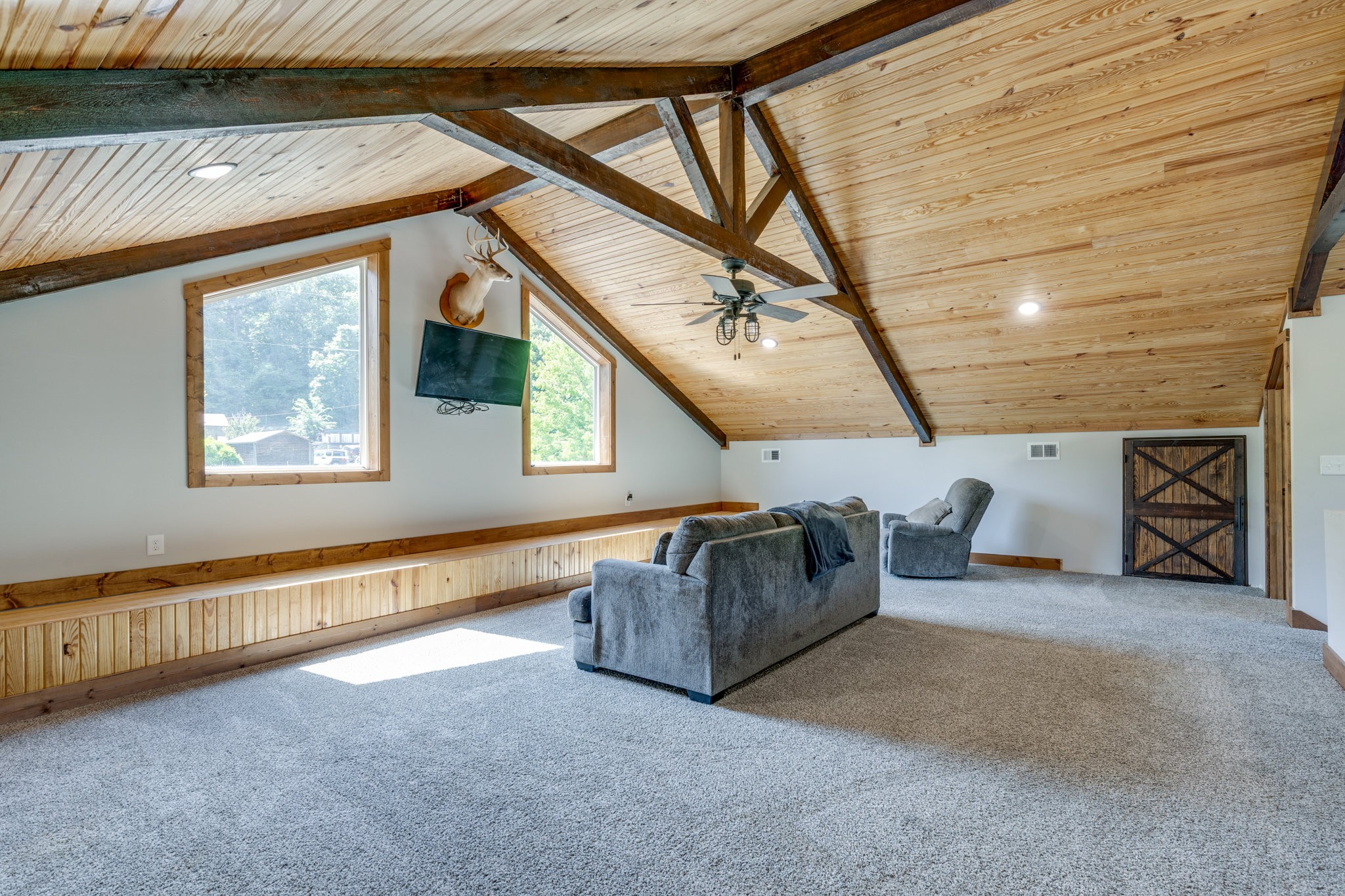 615 Little Swan Creek Road Hohenwald TN 38462