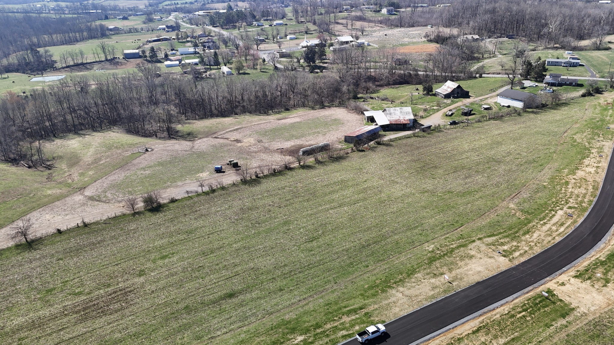 190 Daniel Lane Westmoreland TN 37186