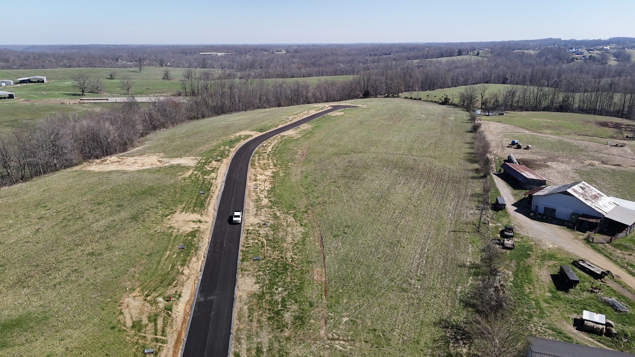 190 Daniel Lane Westmoreland TN 37186