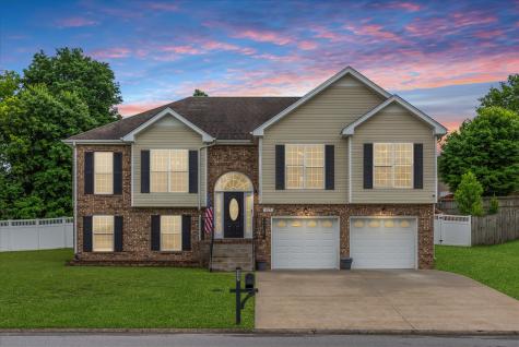 527 Winding Bluff Way Clarksville TN 37040
