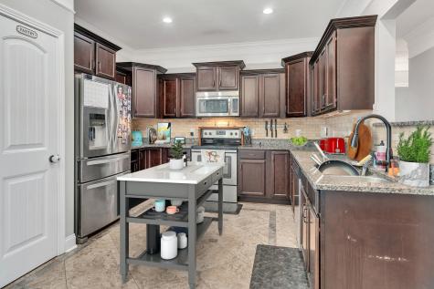738 Sleek Fox Drive Clarksville TN 37040