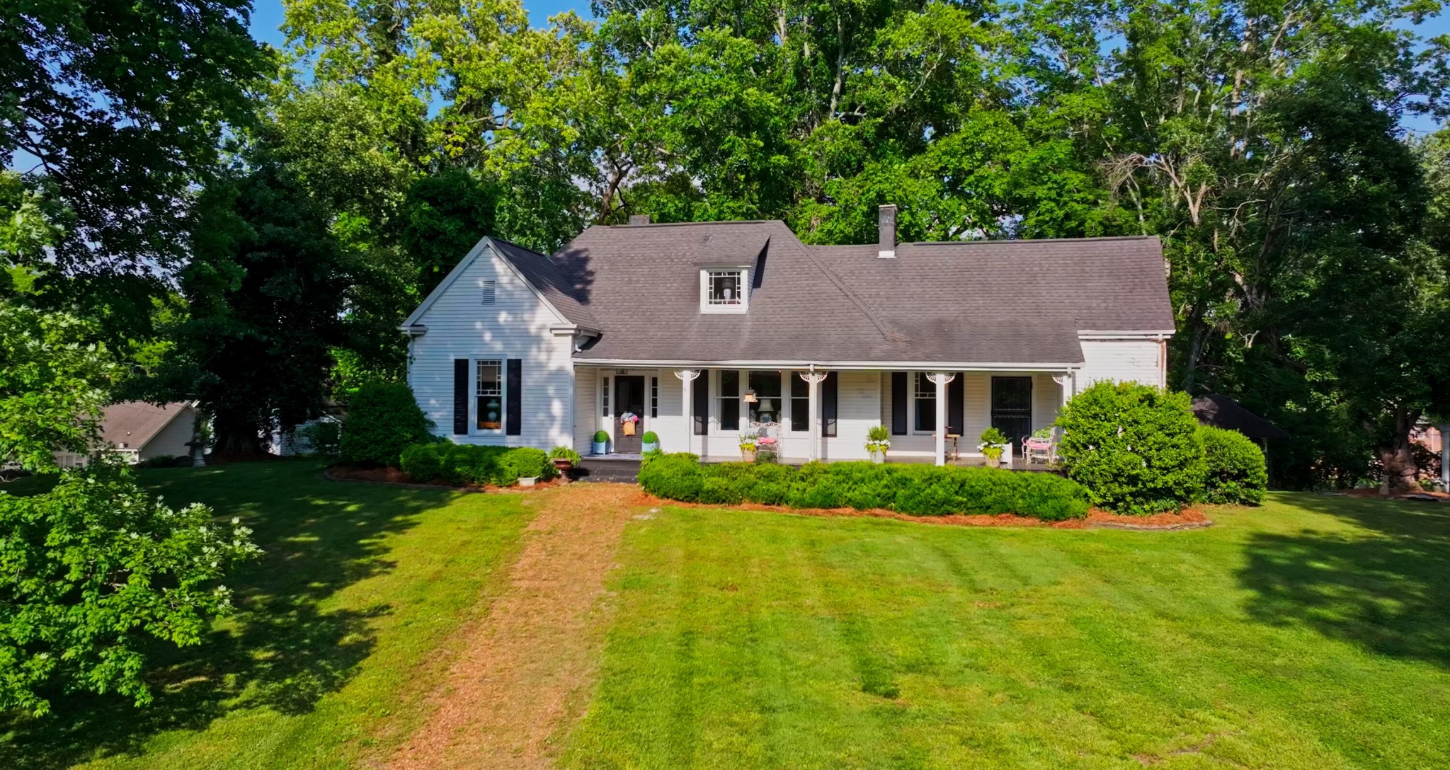 226 Lee Avenue Chickamauga GA 30707