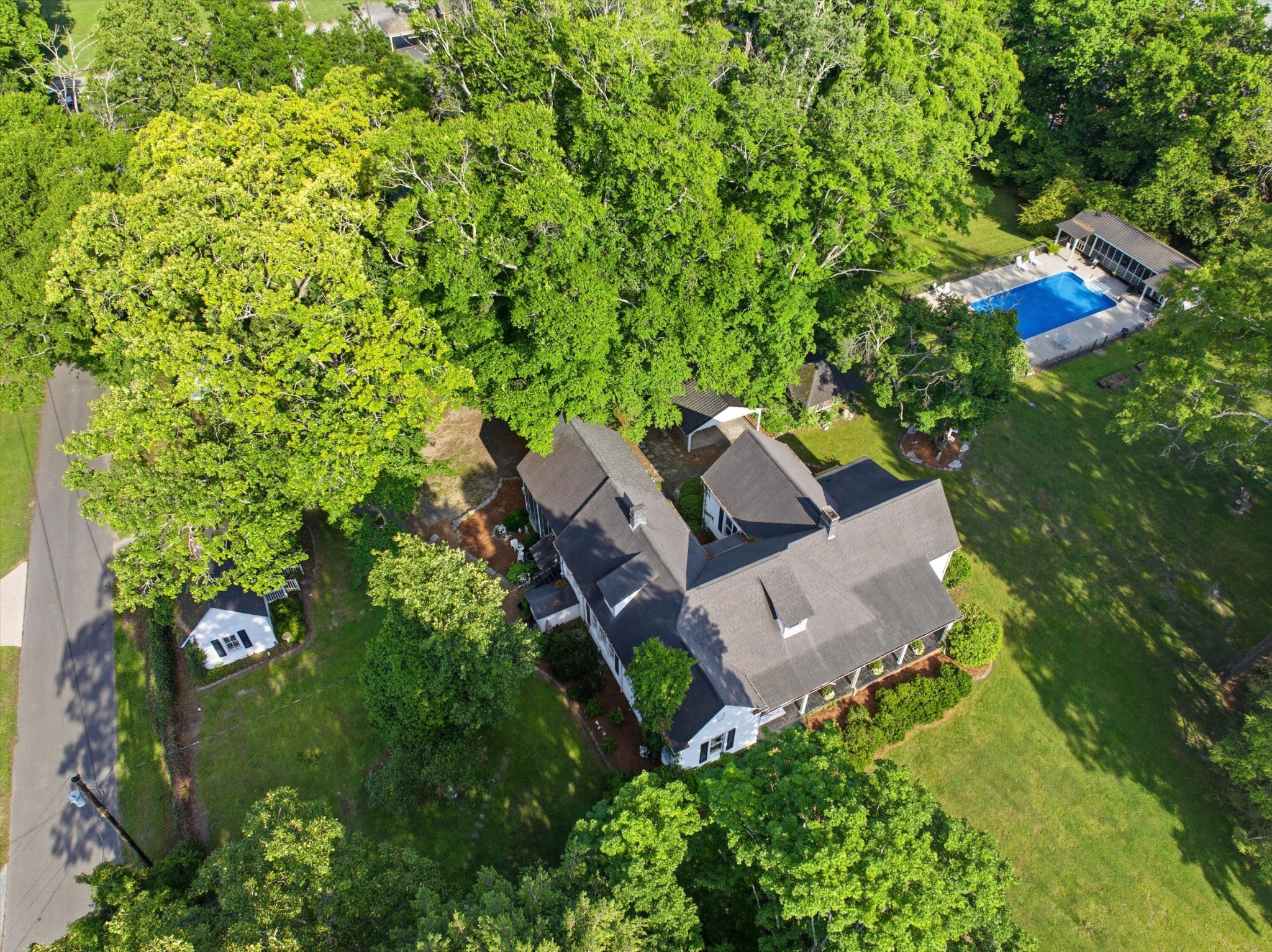 226 Lee Avenue Chickamauga GA 30707
