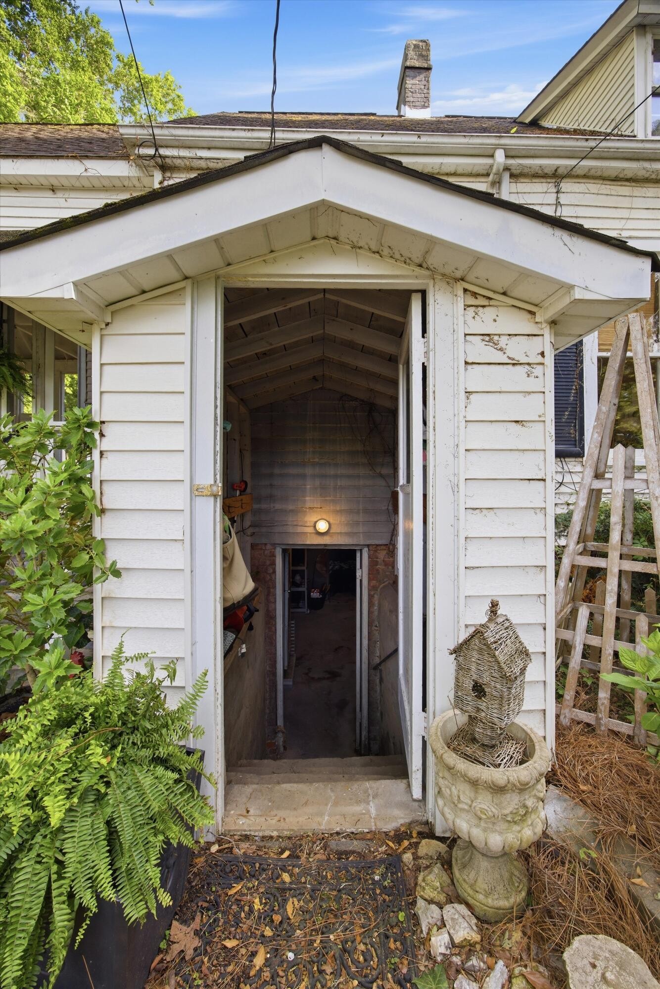 226 Lee Avenue Chickamauga GA 30707