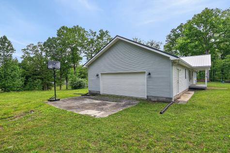 8607 Crossville Highway Sparta TN 38583