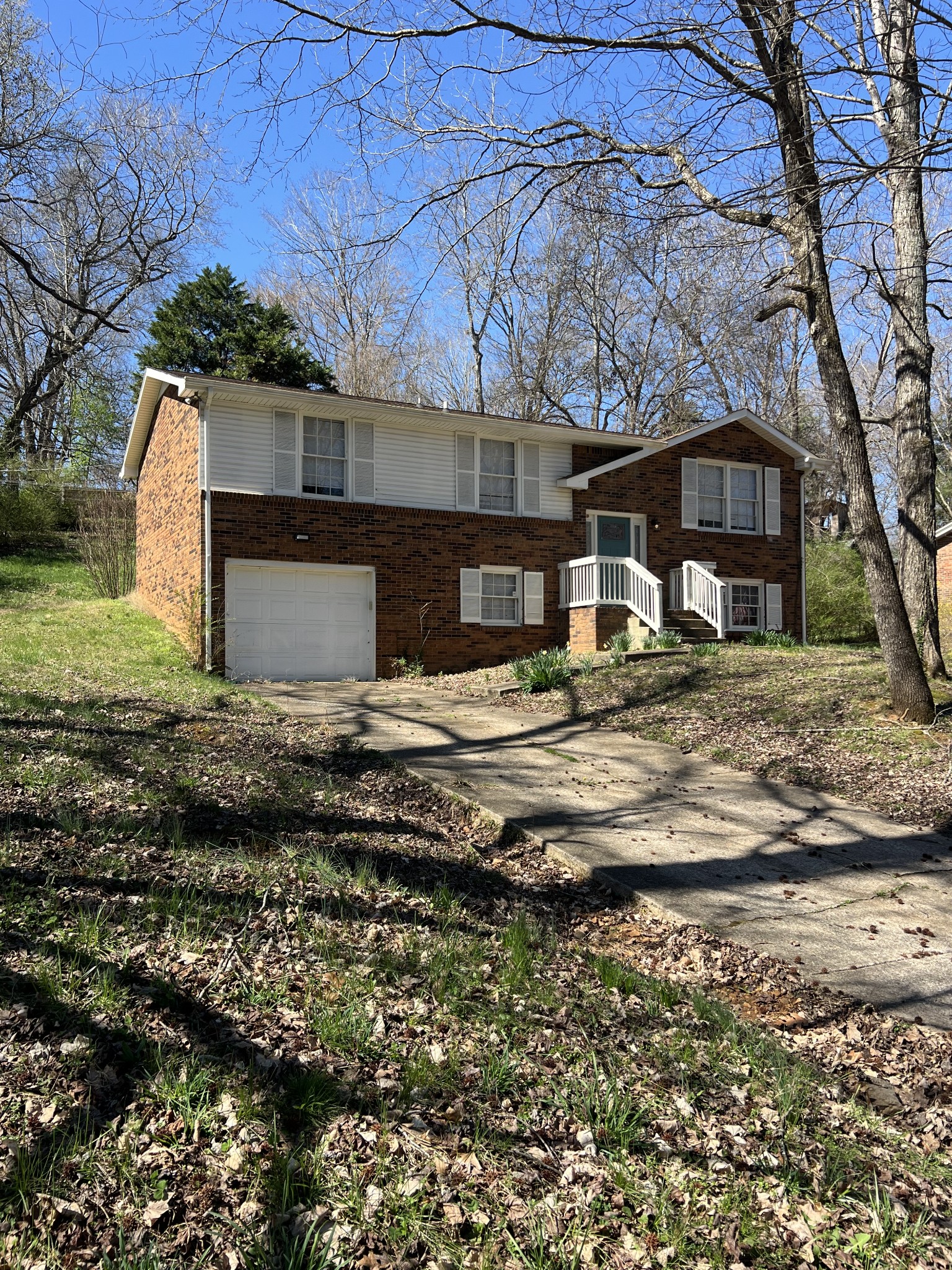1270 Slayden Circle Clarksville TN 37040