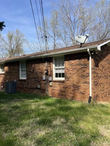 1270 Slayden Circle Clarksville TN 37040