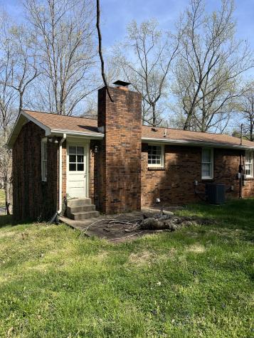 1270 Slayden Circle Clarksville TN 37040