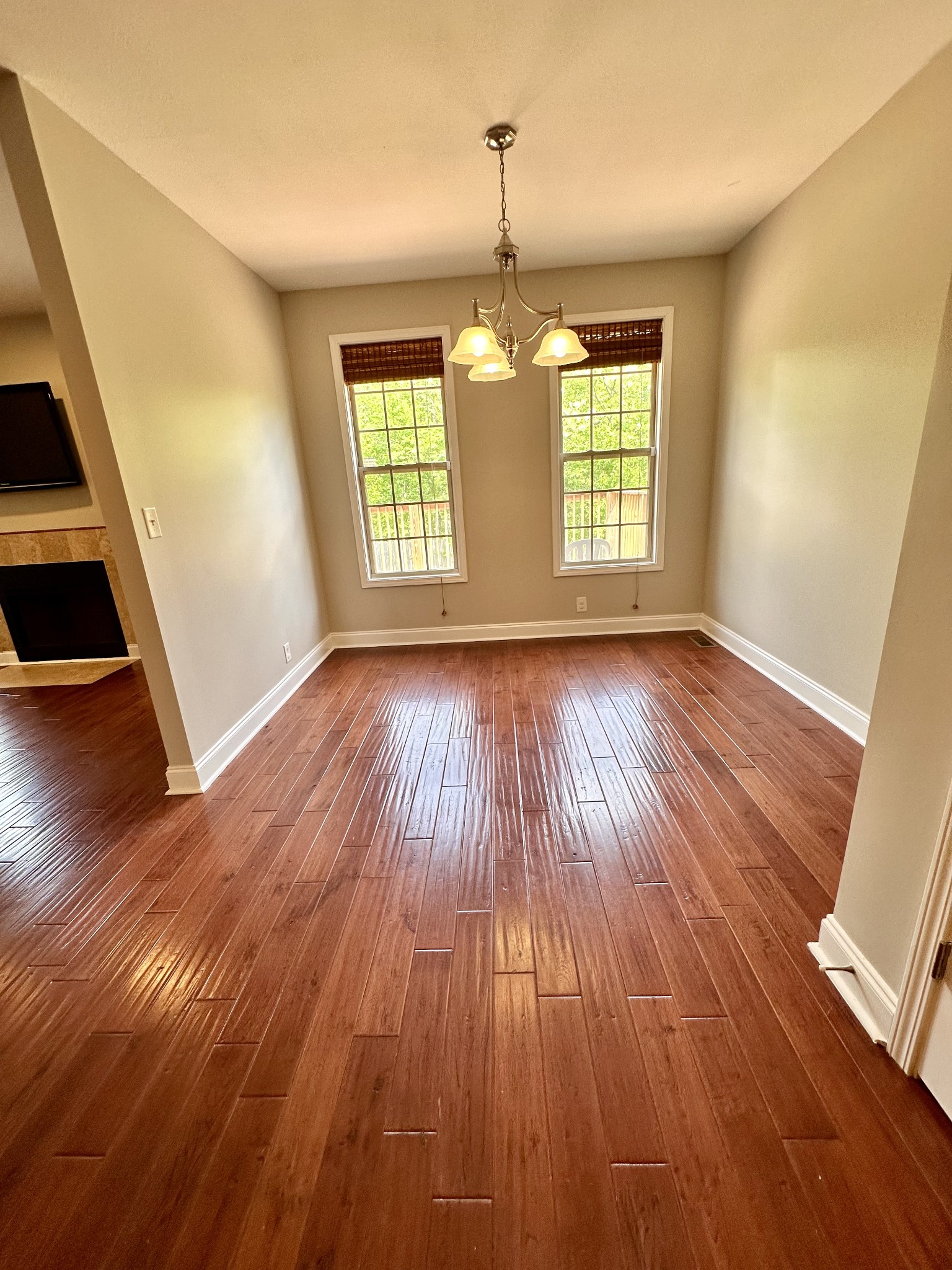 1672 Apache Way Clarksville TN 37042