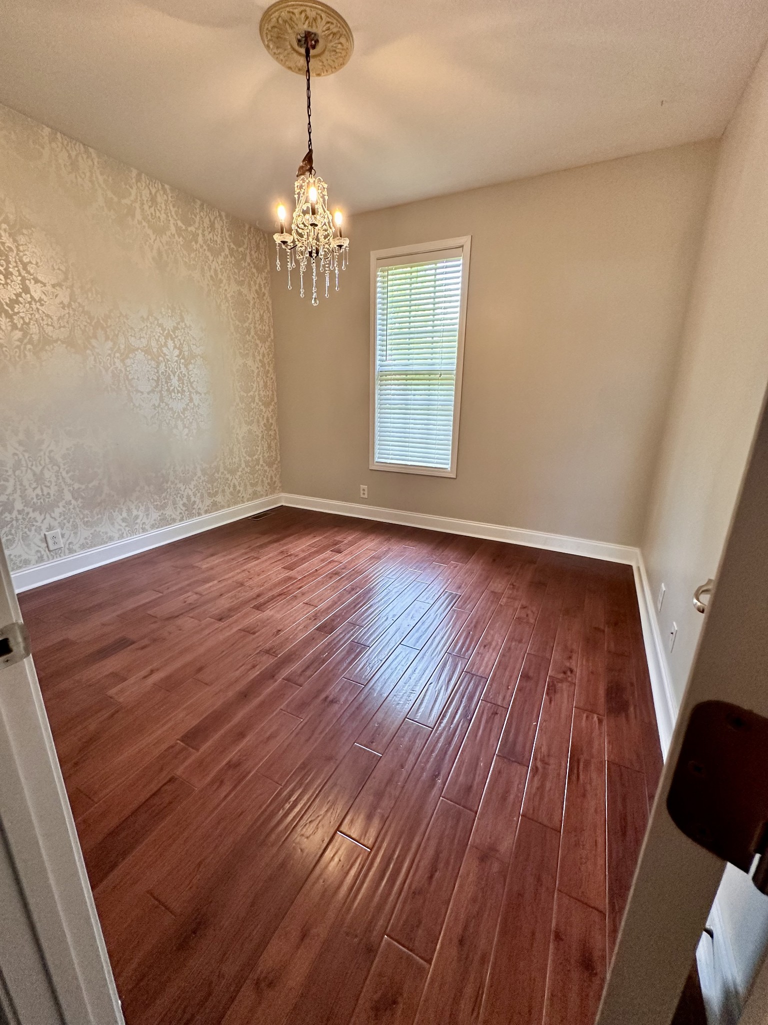 1672 Apache Way Clarksville TN 37042