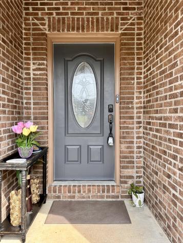 1672 Apache Way Clarksville TN 37042
