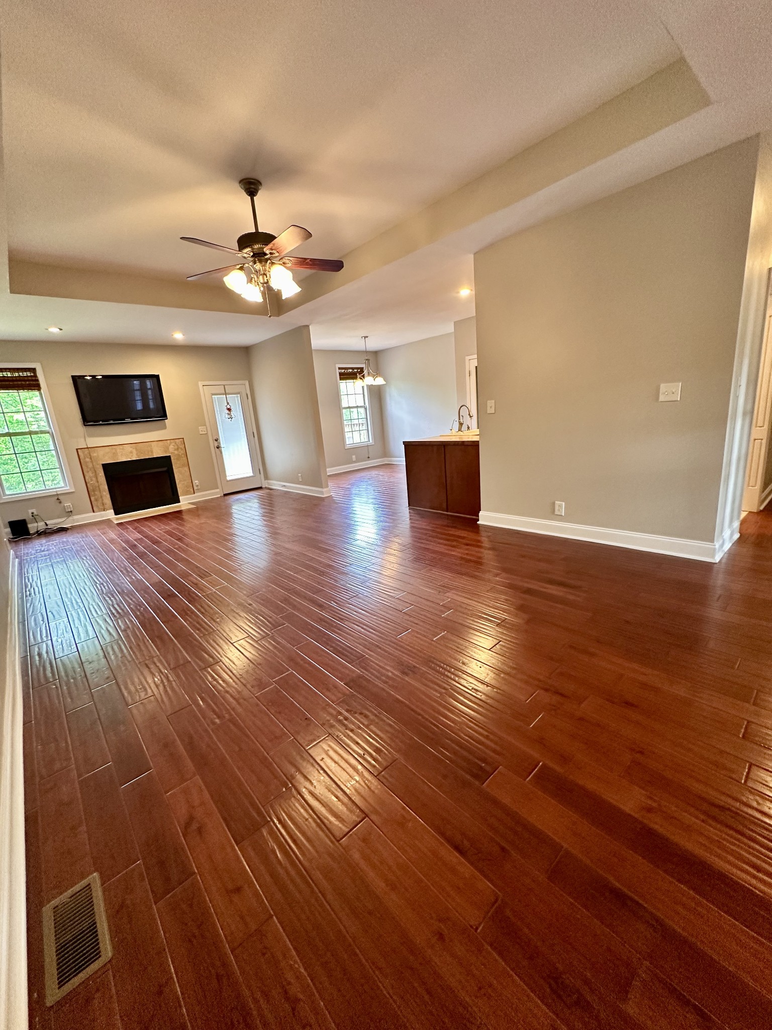 1672 Apache Way Clarksville TN 37042