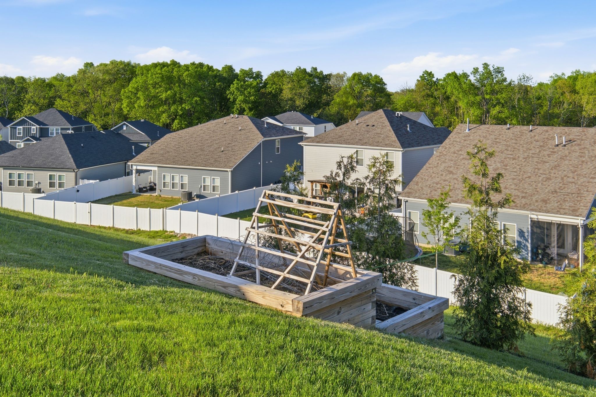 1278 Dutch Peak Lebanon TN 37090