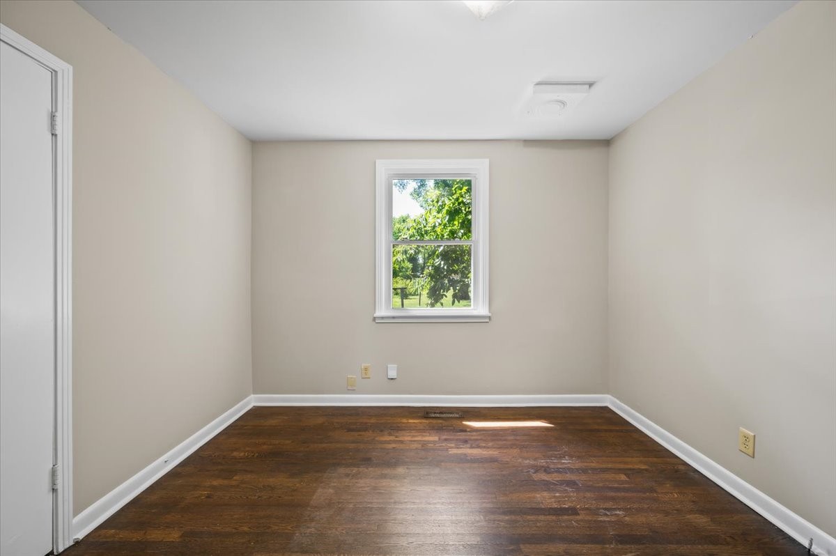 205 Pleasant Drive Columbia TN 38401