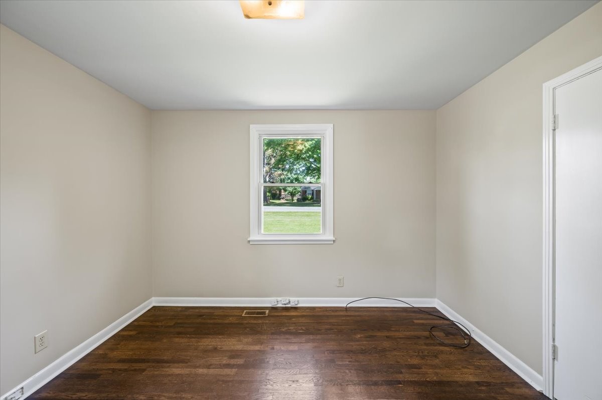 205 Pleasant Drive Columbia TN 38401