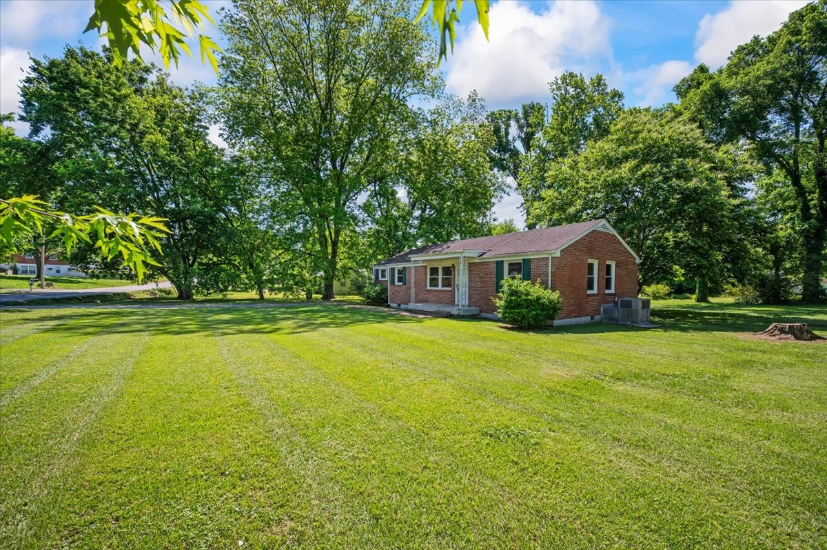 205 Pleasant Drive Columbia TN 38401