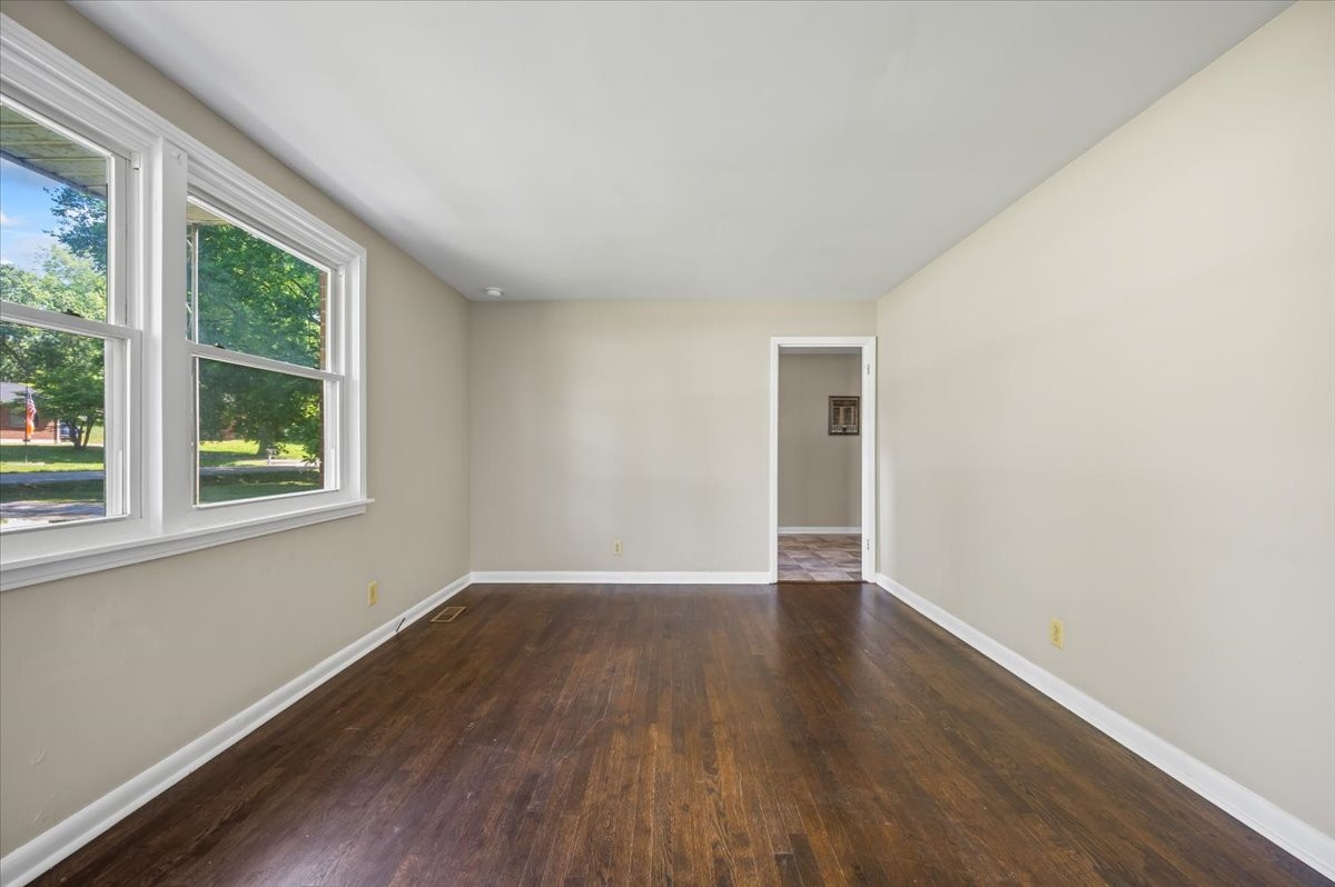 205 Pleasant Drive Columbia TN 38401