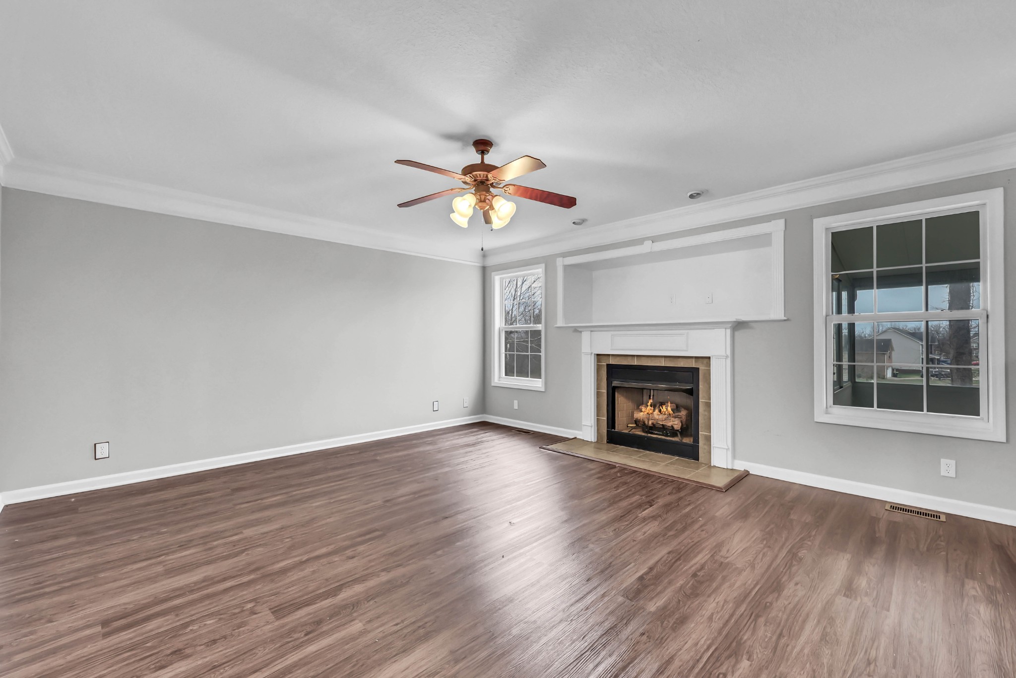 2552 Hattington Drive Clarksville TN 37042