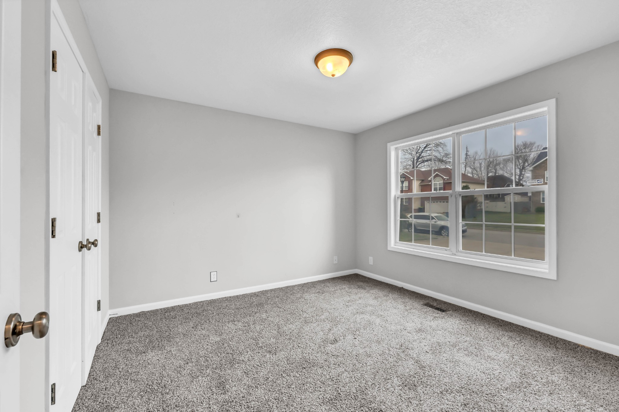 2552 Hattington Drive Clarksville TN 37042