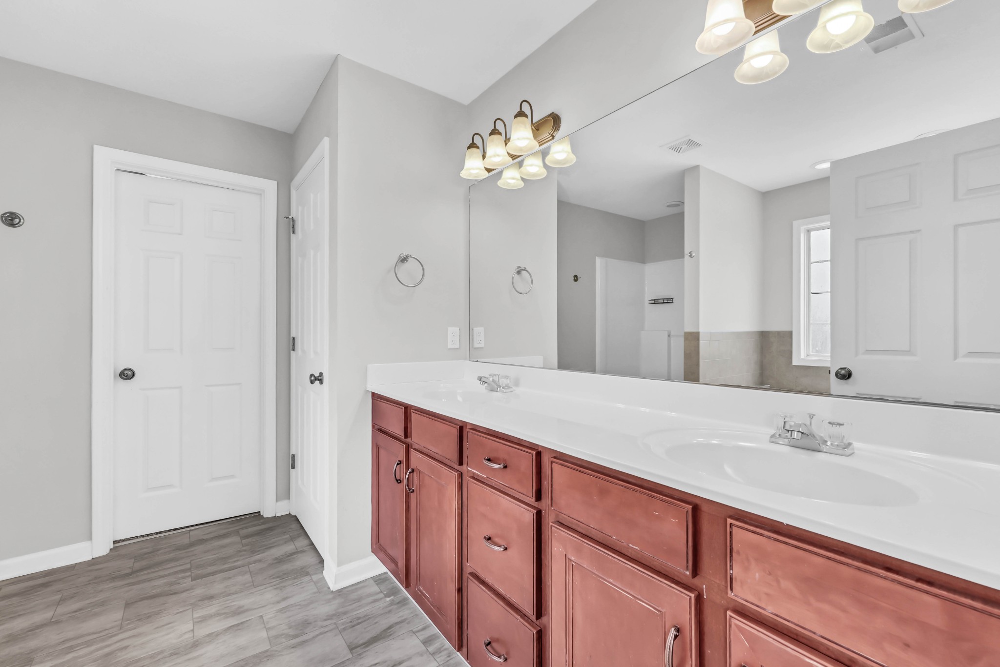 2552 Hattington Drive Clarksville TN 37042
