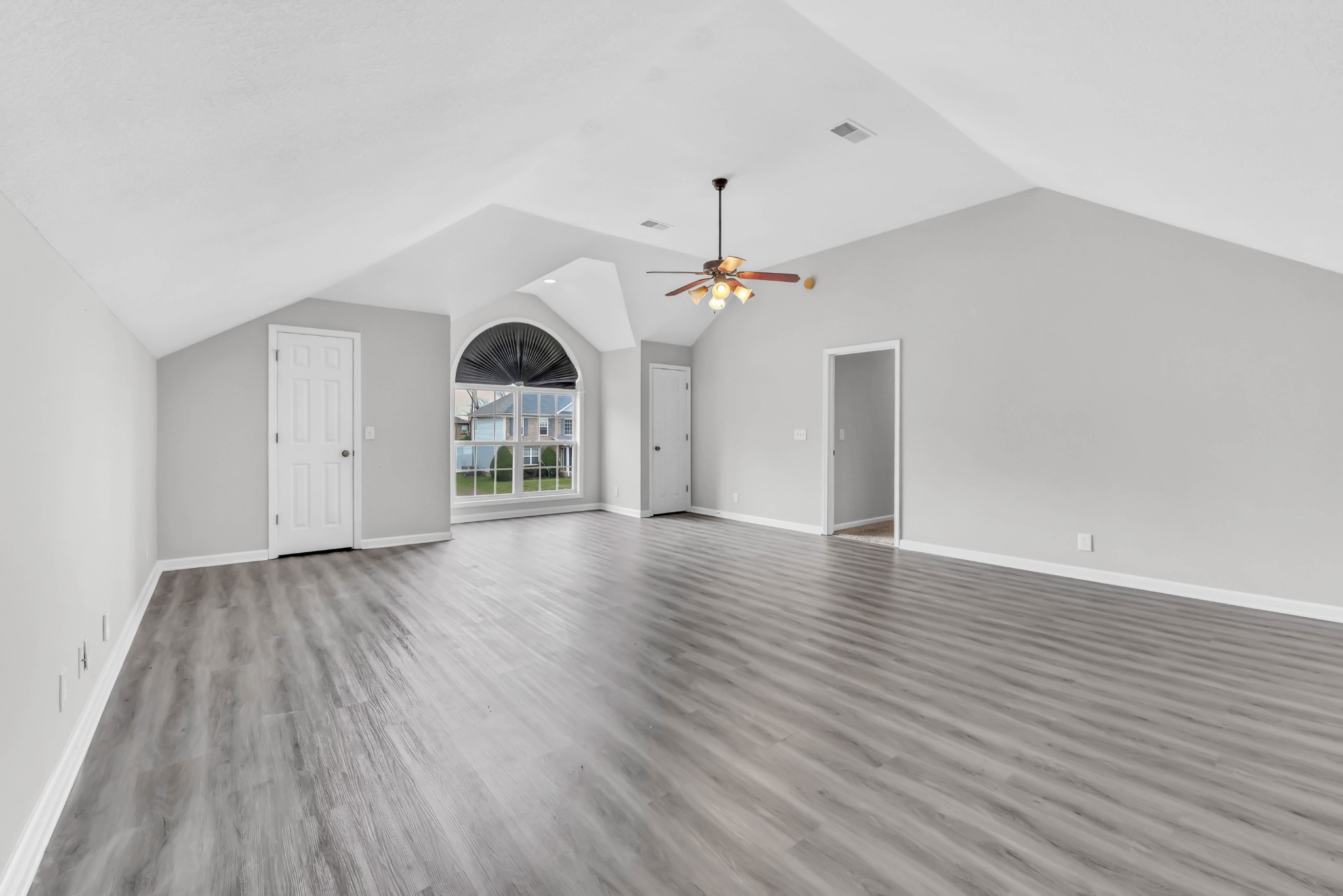 2552 Hattington Drive Clarksville TN 37042