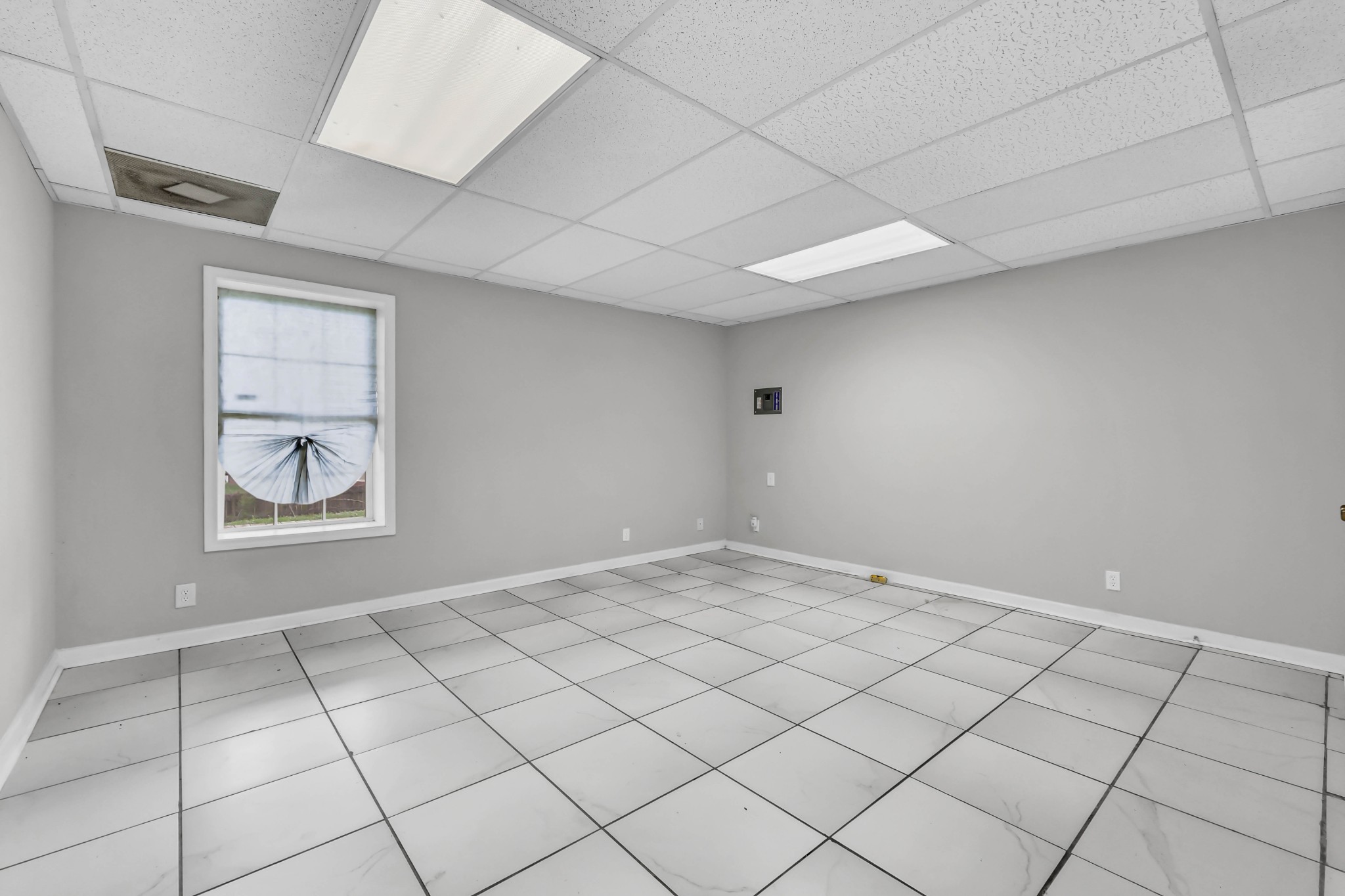 2552 Hattington Drive Clarksville TN 37042