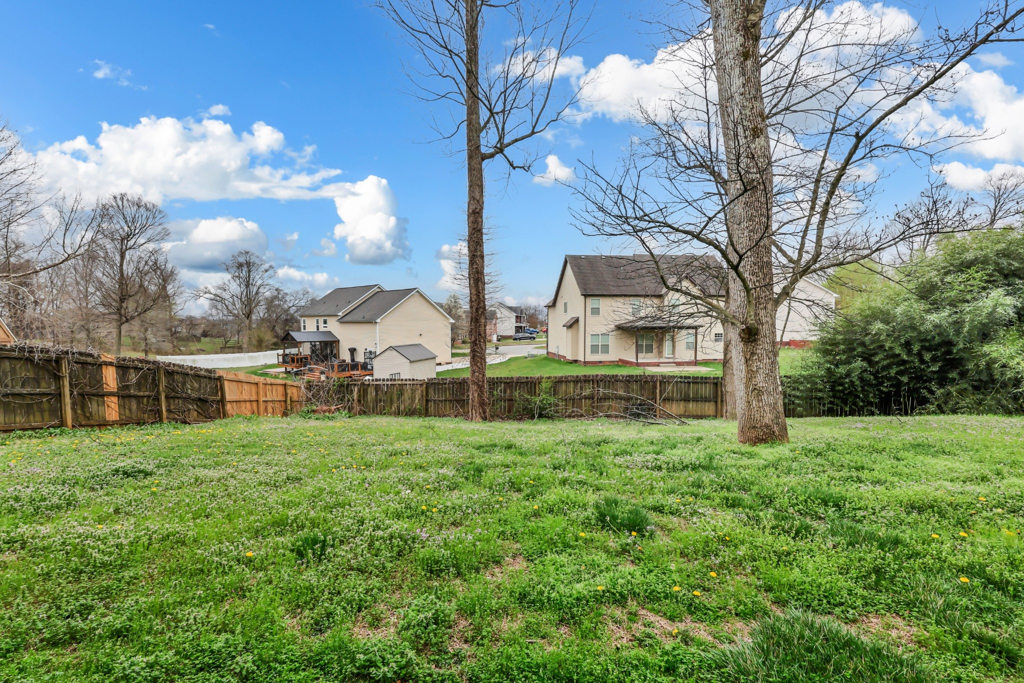 2552 Hattington Drive Clarksville TN 37042