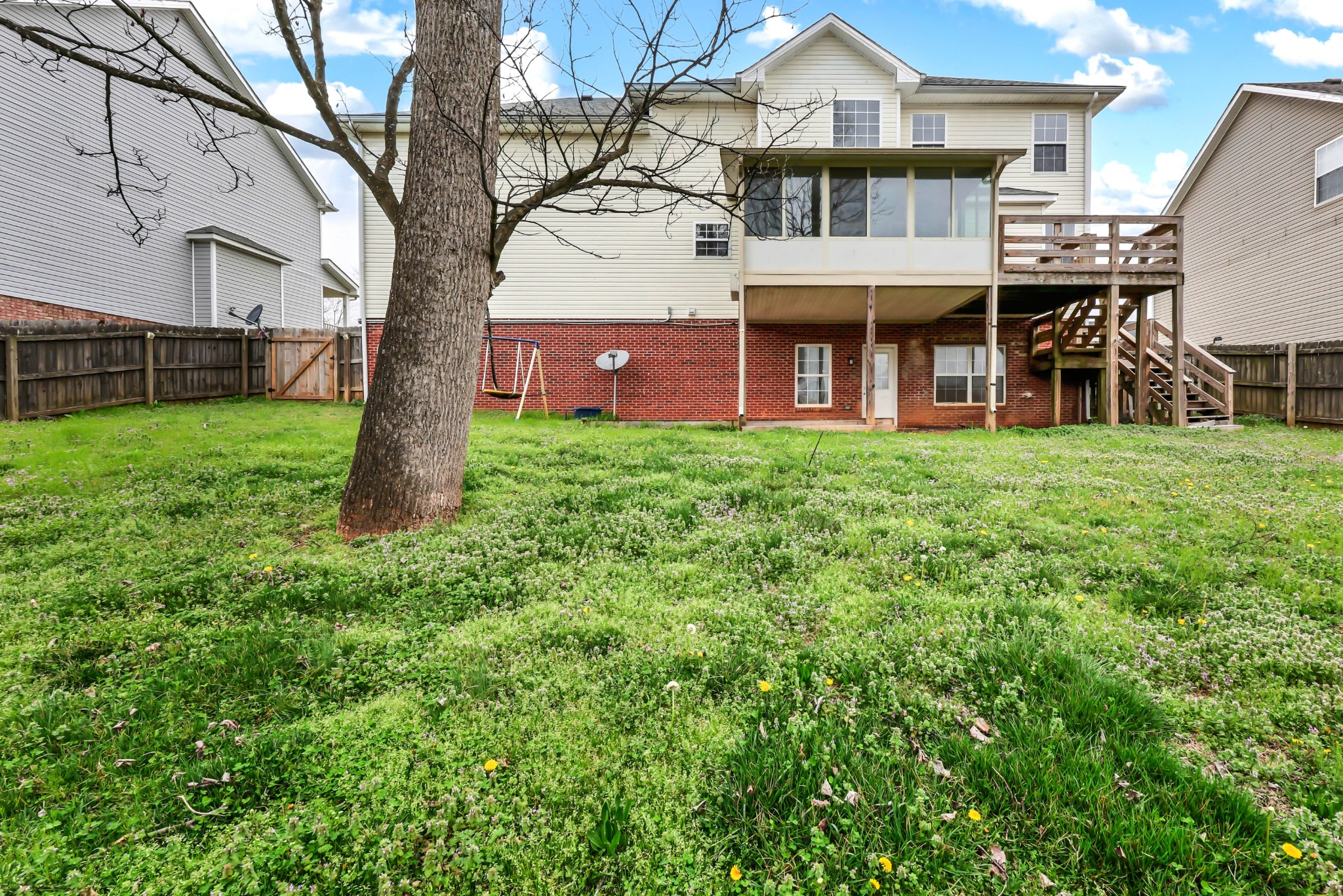 2552 Hattington Drive Clarksville TN 37042