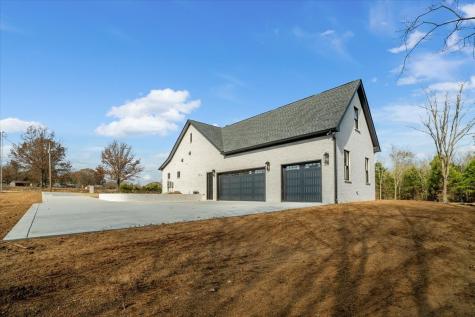 2412 Joe Brown Road Spring Hill TN 37174