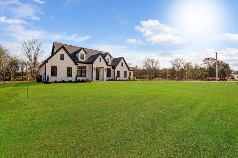 2412 Joe Brown Road Spring Hill TN 37174