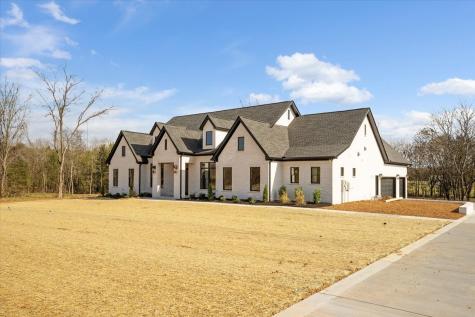2412 Joe Brown Road Spring Hill TN 37174