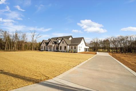 2412 Joe Brown Road Spring Hill TN 37174