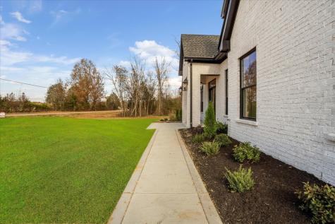 2412 Joe Brown Road Spring Hill TN 37174