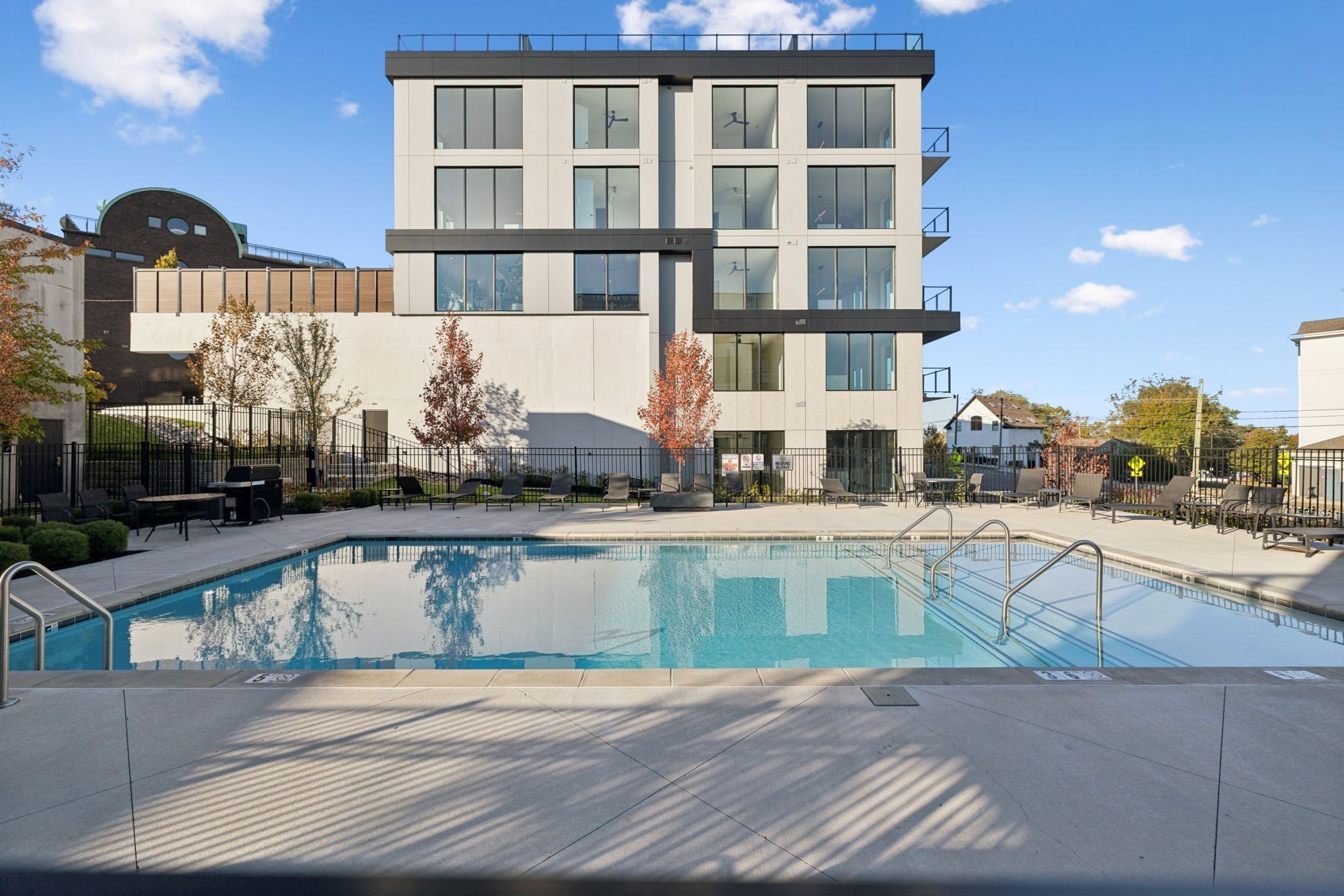 303 31st Ave, N Nashville TN 37203