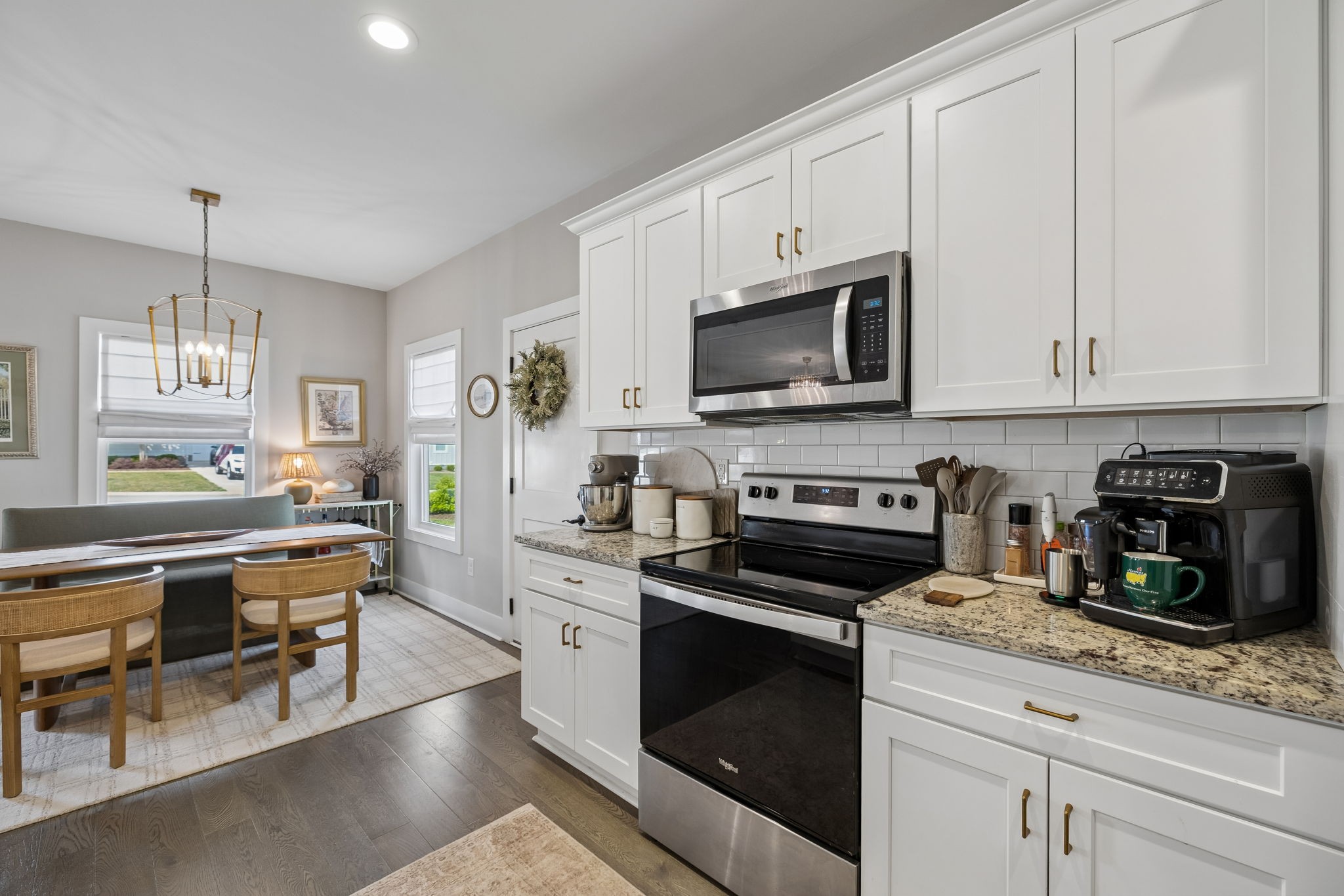 1004 Sycamore Rdg, E Burns TN 37029