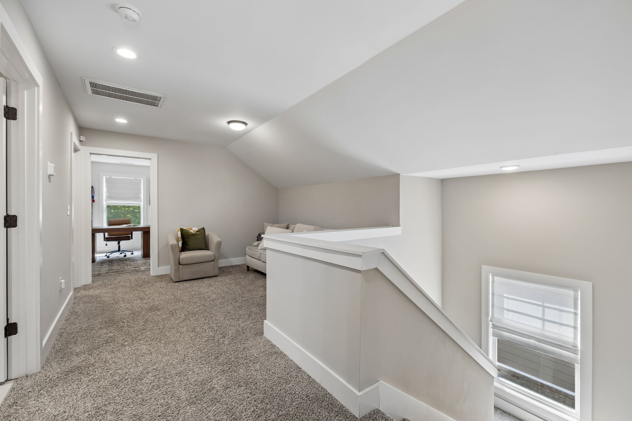 1004 Sycamore Rdg, E Burns TN 37029