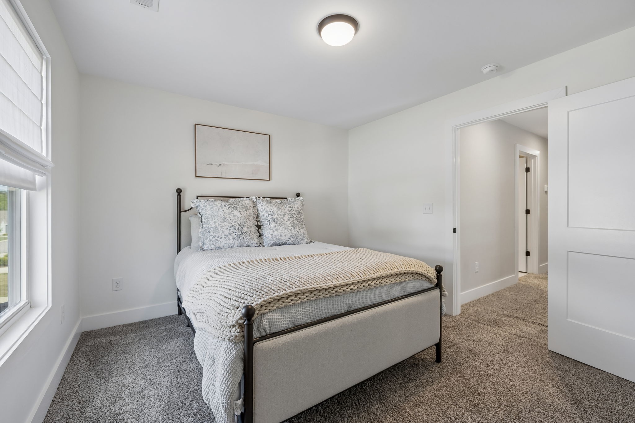 1004 Sycamore Rdg, E Burns TN 37029