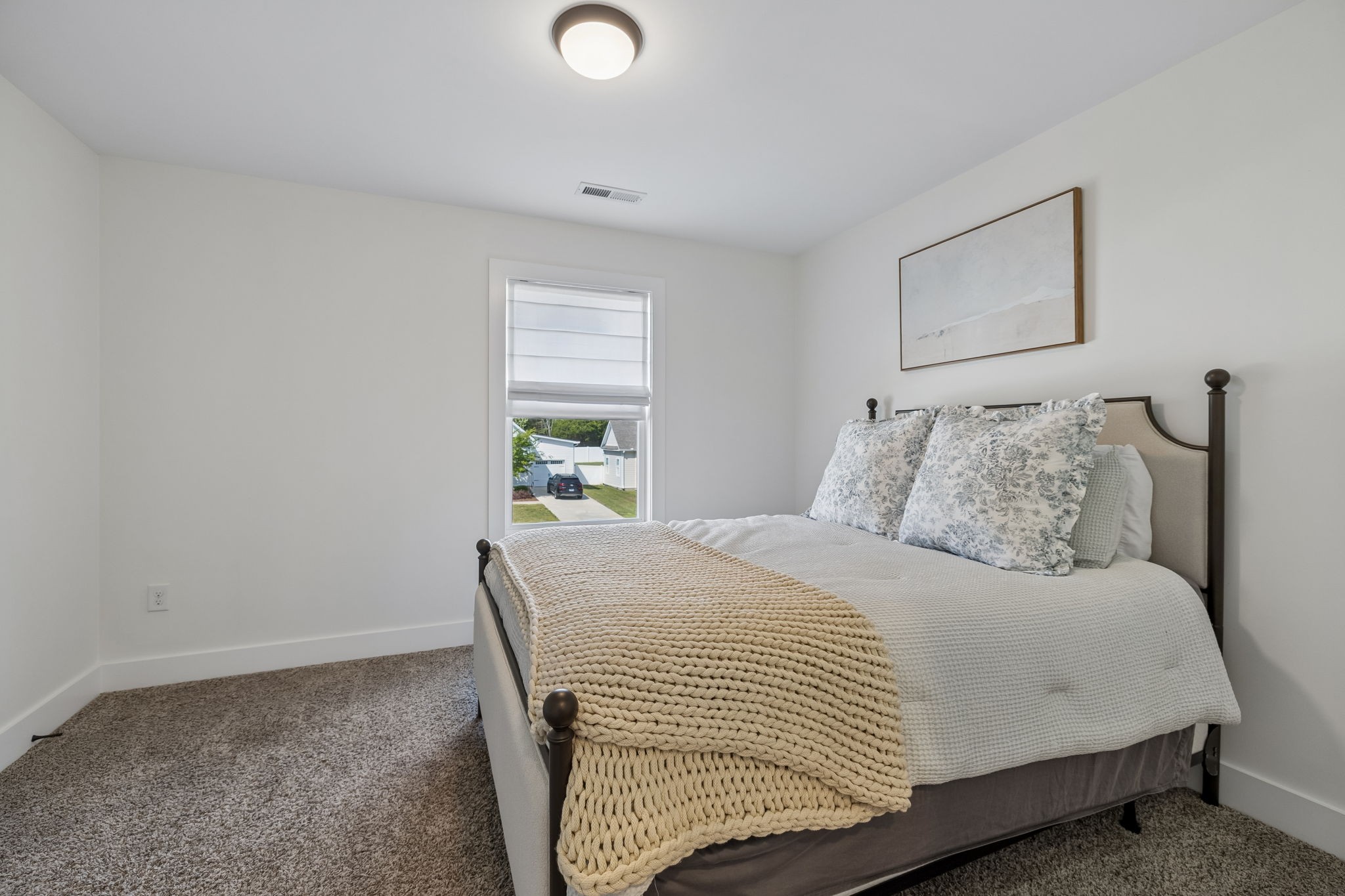 1004 Sycamore Rdg, E Burns TN 37029