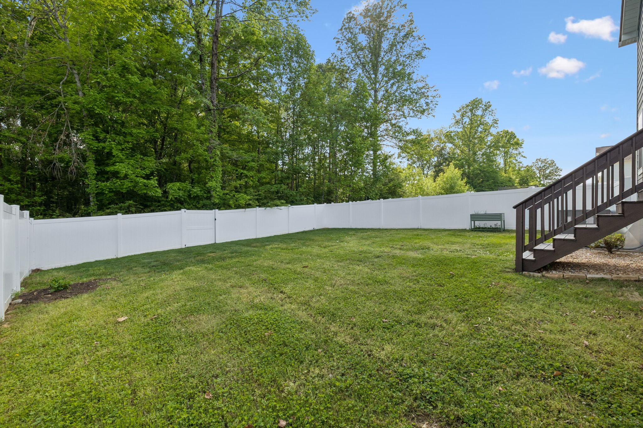 1004 Sycamore Rdg, E Burns TN 37029