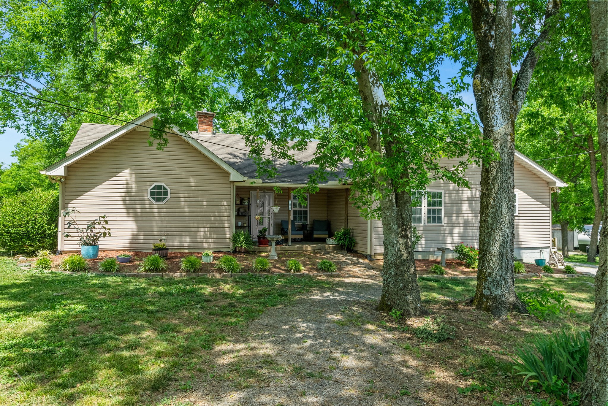 1098 Old Dickerson Pike Goodlettsville TN 37072