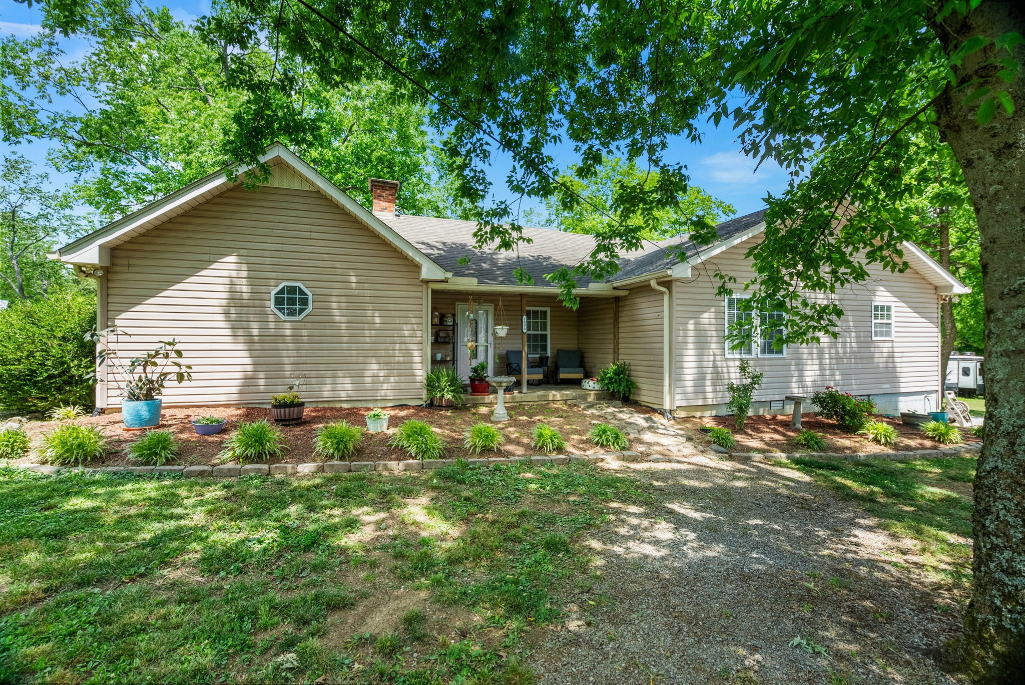 1098 Old Dickerson Pike Goodlettsville TN 37072